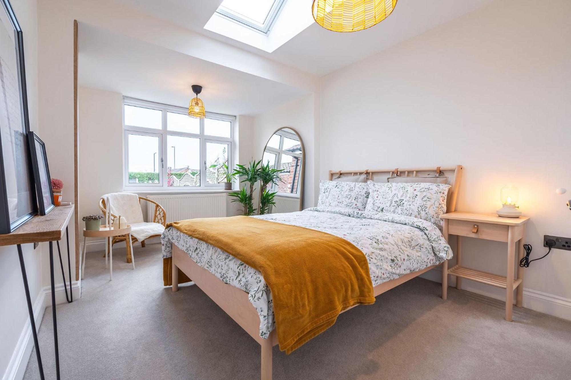 Nature Inspired Bungalow With 3 Rooms - 10 Mins From Manchester Airport Timperley Zewnętrze zdjęcie